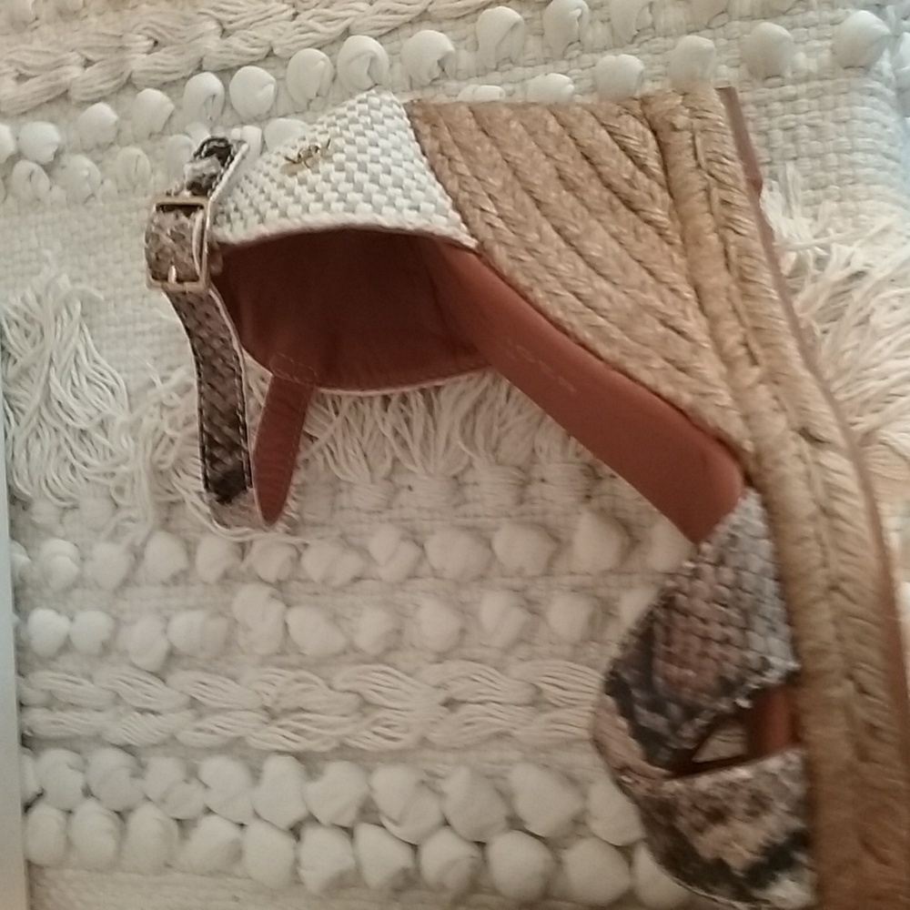 Kurt Geiger Nib Snakeprint Wedges 7.5 - image 6